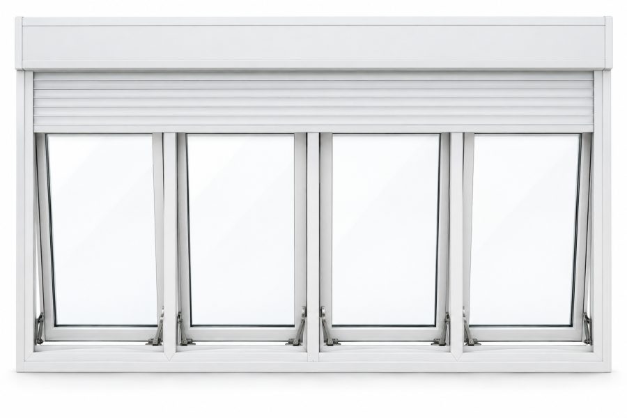 Ventana de PVC abatible de cuatro hojas en blanco con triple acristalamiento 4/14/4/14/4, con persiana motorizada por mando y app y con herraje antipalanca RC1